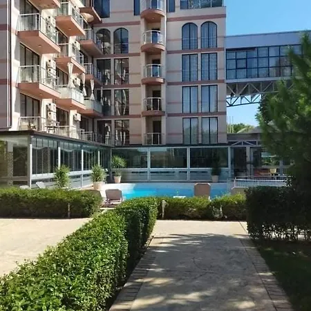 Tarsis Private Apartament Солнечный берег