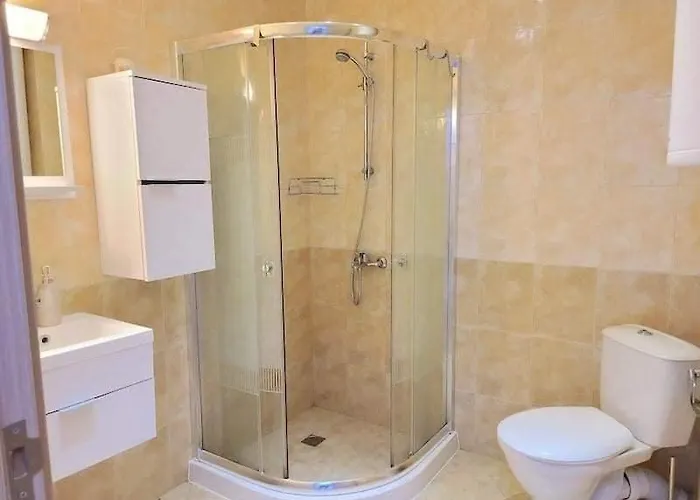 Hotel Tarsis Private Apartament *